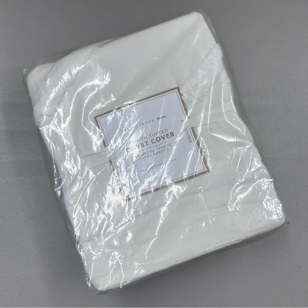Pottery Barn Ashlyn Tufted Duvet Cover Ivory Twin Bedding